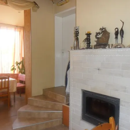 Varnata Family فندق فارفارا